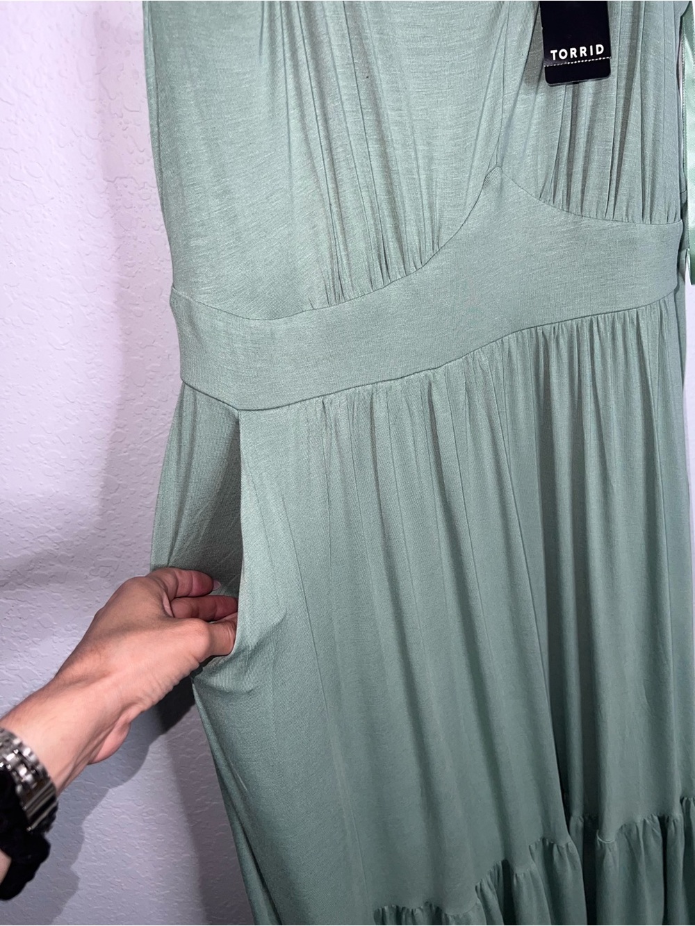 Torrid Tiered Maxi Dress Women’s 1X 14 16 Green Soft Comfy  B27 - Picture 5 of 8